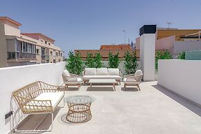 Le2e- Modern New-build Flat Near the Beach