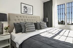 RDM - Stylish Holiday Apartment With Ocean Views