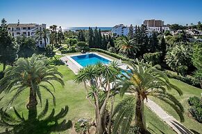 RDM - Stylish Holiday Apartment With Ocean Views
