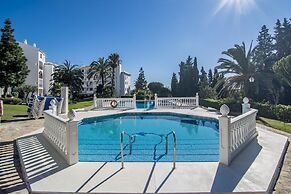 RDM - Stylish Holiday Apartment With Ocean Views