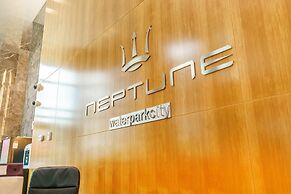 Neptune Fort York Suites