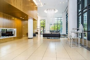 Neptune Fort York Suites