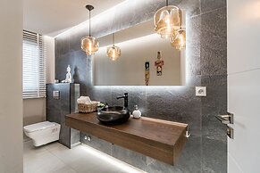 Villa Nottingham: Stunning Private Villa
