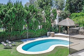 Villa Nottingham: Stunning Private Villa