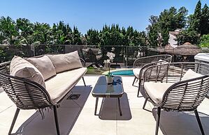 Villa Nottingham: Stunning Private Villa