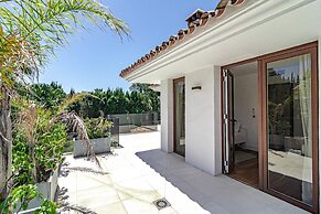 Villa Nottingham: Stunning Private Villa