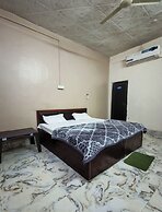 Brajrani Hotel