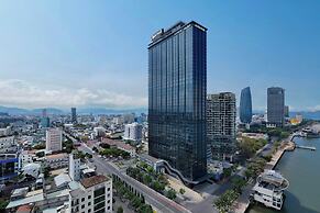 Marriott Executive Apartments Danang, Han River