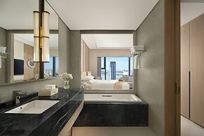 Marriott Executive Apartments Danang, Han River