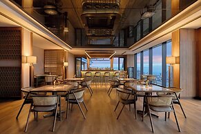 Marriott Executive Apartments Danang, Han River