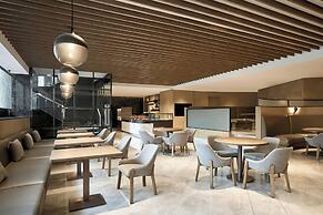 Marriott Executive Apartments Danang, Han River