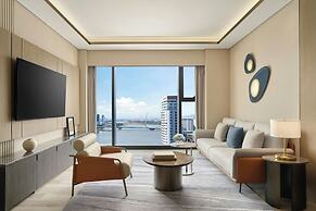 Marriott Executive Apartments Danang, Han River
