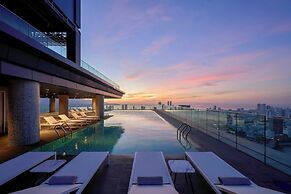 Marriott Executive Apartments Danang, Han River