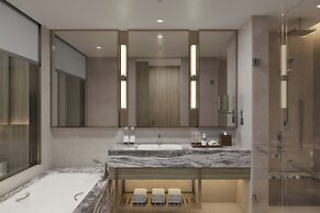 Marriott Executive Apartments Danang, Han River