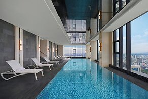 Marriott Executive Apartments Danang, Han River