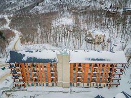 Ostrya by Tremblant Platinum