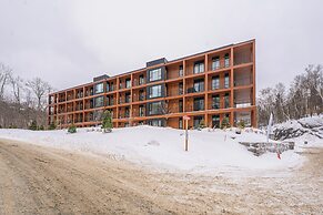 Ostrya by Tremblant Platinum
