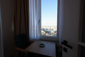 Grandstay Apartments 012