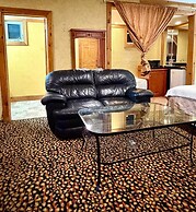 Rocky Mountain Lodge & Suites