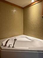 Rocky Mountain Lodge & Suites