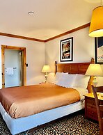 Rocky Mountain Lodge & Suites
