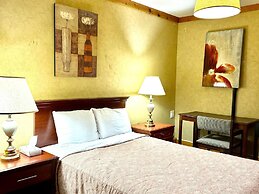 Rocky Mountain Lodge & Suites