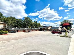 Rocky Mountain Lodge & Suites