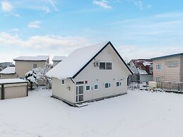 THE VILLAGE 1001