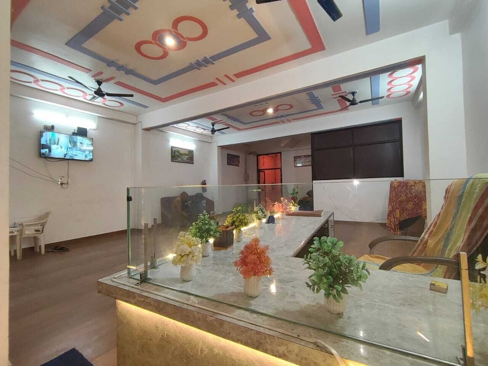 Shubh Hotel