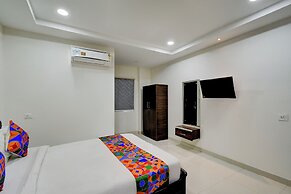 Fabhotel Pgr Guest Inn