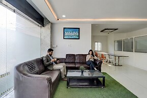 Fabhotel Pgr Guest Inn