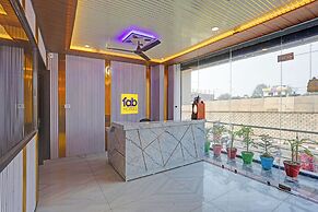 Fabhotel Dwarika Inn