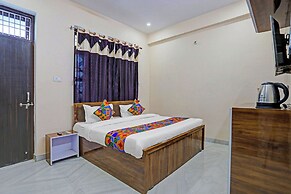 Fabhotel Dwarika Inn