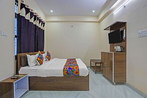 Fabhotel Dwarika Inn