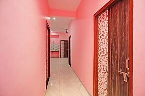 Fabhotel Dwarika Inn