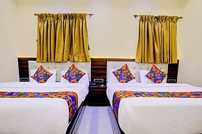 Fabhotel Majestic Crest