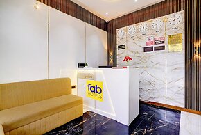 Fabhotel Majestic Crest
