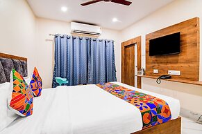 Fabhotel Adhiraj Inn