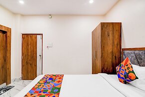 Fabhotel Adhiraj Inn