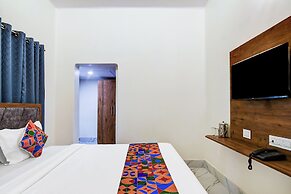 Fabhotel Adhiraj Inn