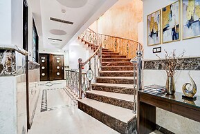 Fabhotel Shivdev International