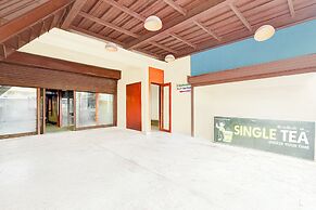 Fabhotel Ecr’S Royal Elite