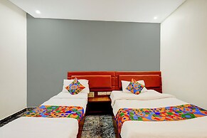 Fabhotel Ecr’S Royal Elite