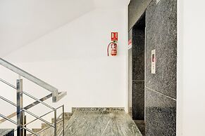 Fabhotel Ecr’S Royal Elite