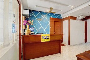 Fabhotel Ecr’S Royal Elite