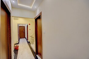 Fabhotel Aliza