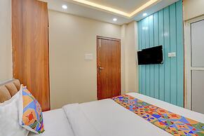Fabhotel Aliza