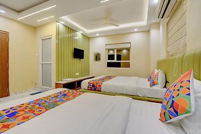 Fabhotel Aliza