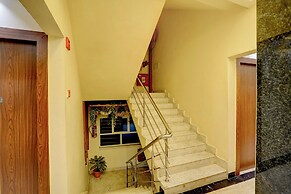 Fabhotel Aliza