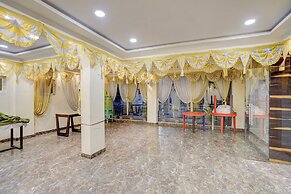 Fabhotel Aliza